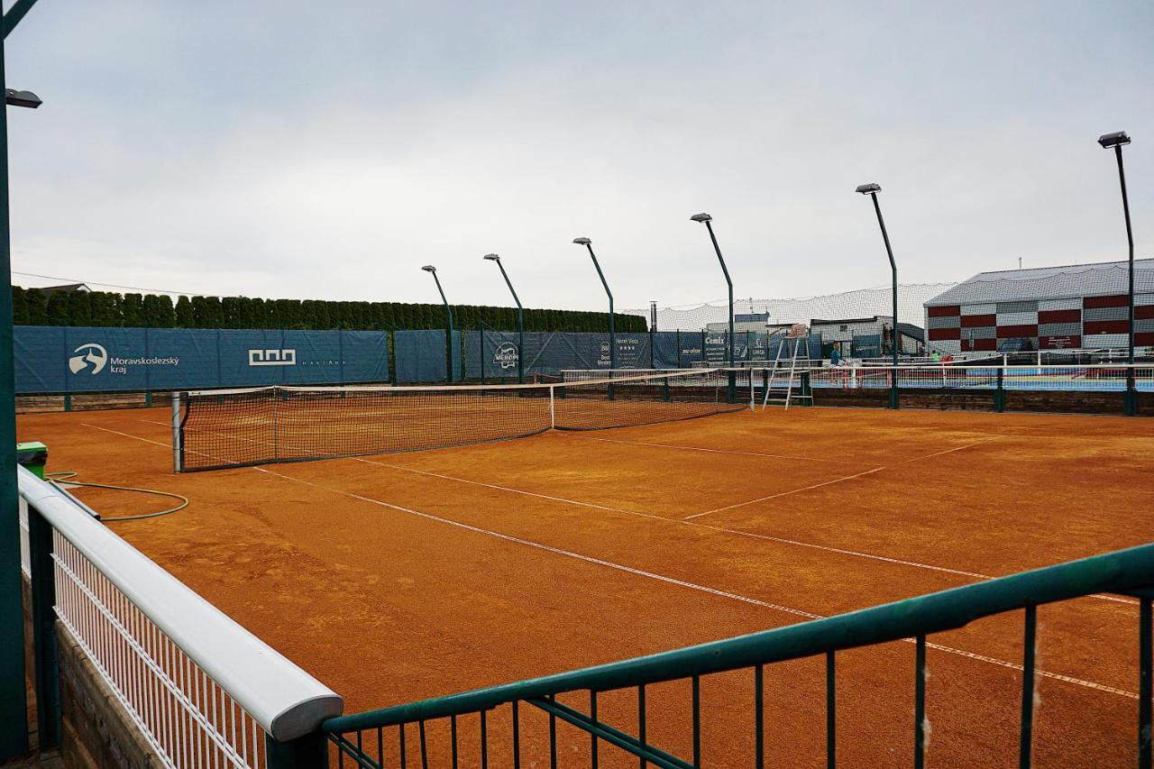 Hotel TennisHill Havířov Exteriér fotografie